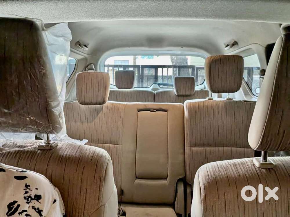 Maruti Suzuki Ertiga (zxi At) Petrol For Immediate Sale