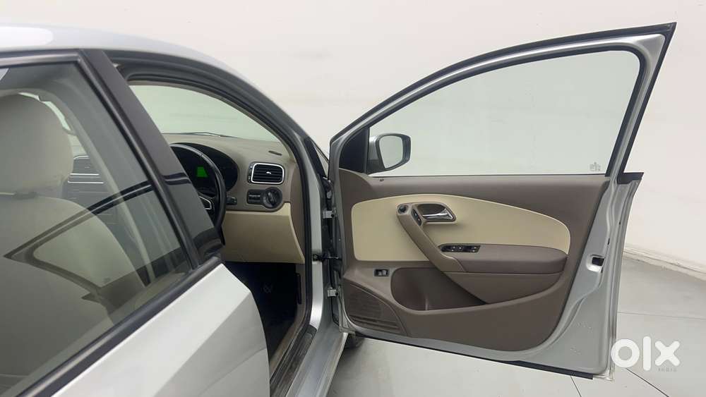 Skoda Rapid 1.6 Mpi Ambition, 2014, Petrol
