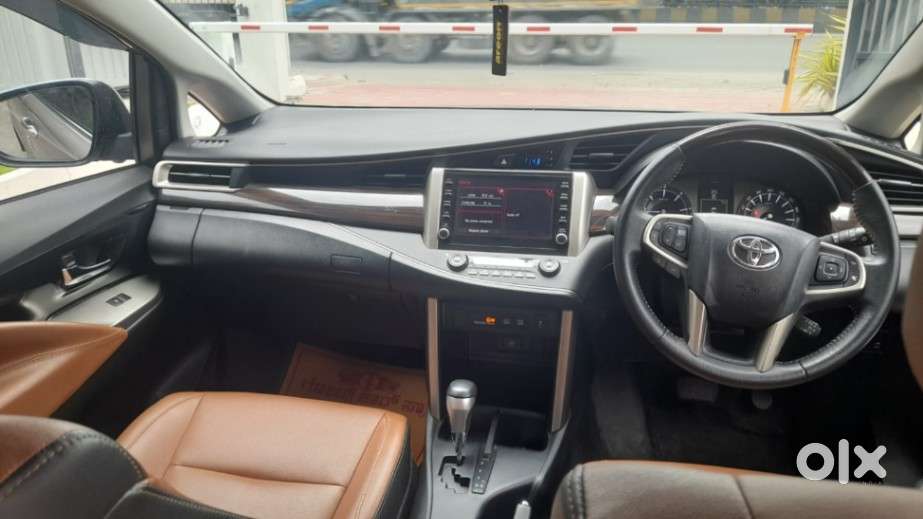 Toyota Innova Crysta 2.4 Z 7 Str, 2022, Diesel