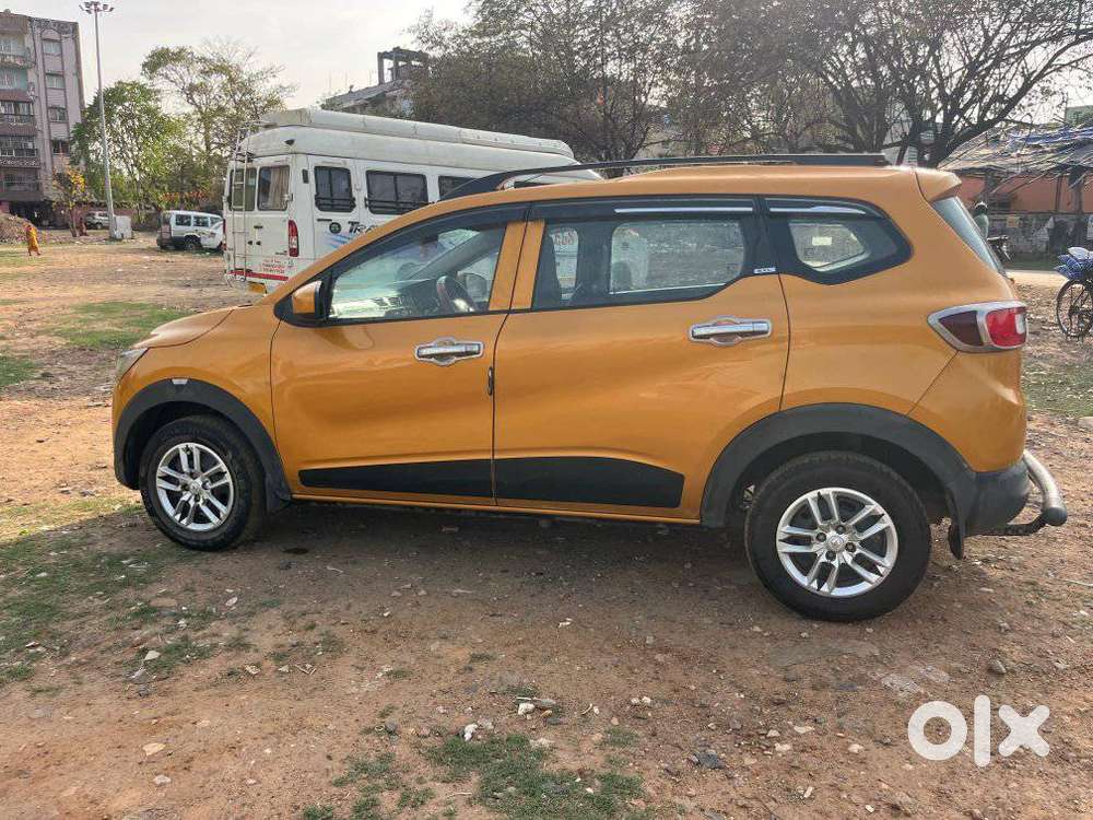 Renault Triber Others, 2020, Petrol