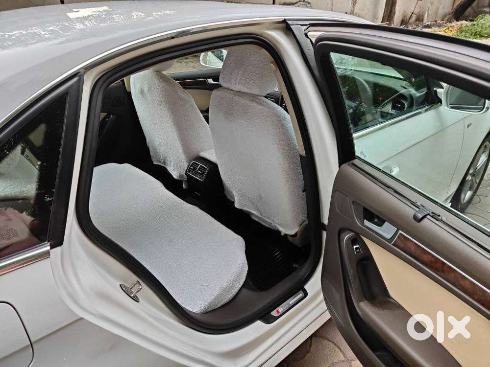 Audi A4 2.0 Tdi Premium With Sunroof, 2013, Diesel