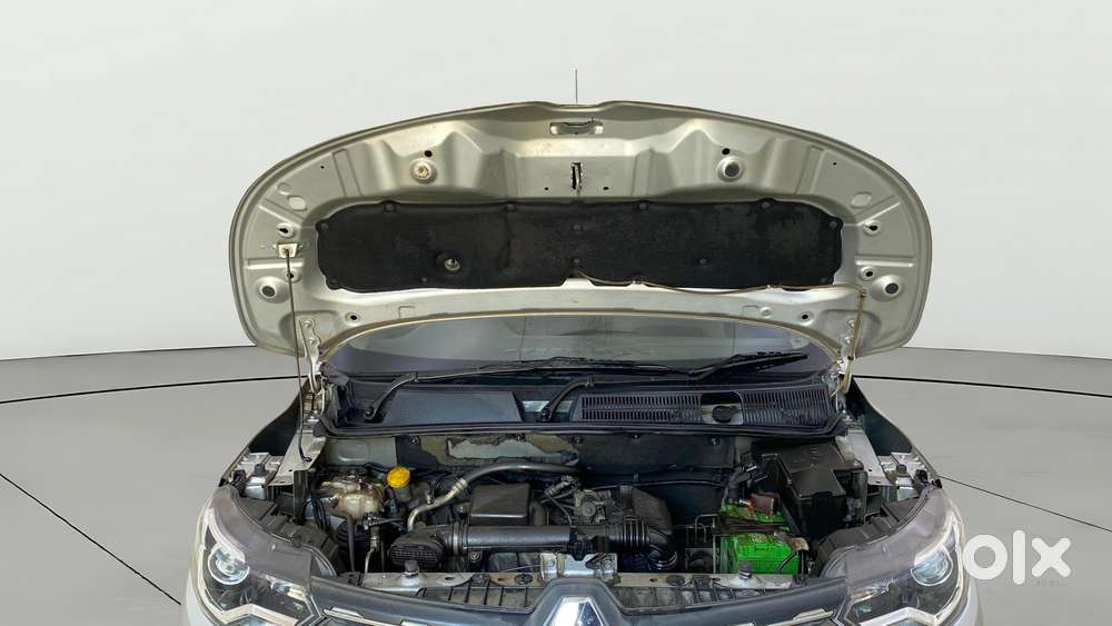 Renault Triber Rxz, 2019, Petrol