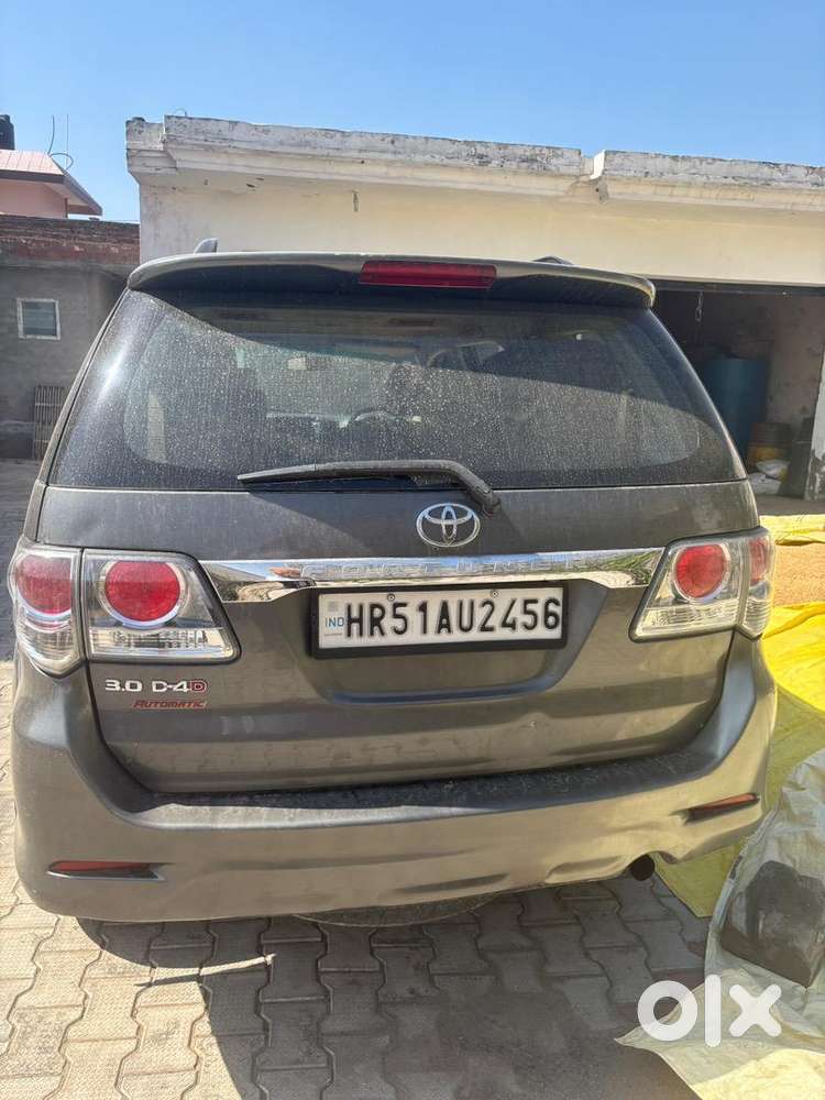 Toyota Fortuner 2013 Diesel 170000 Km Driven