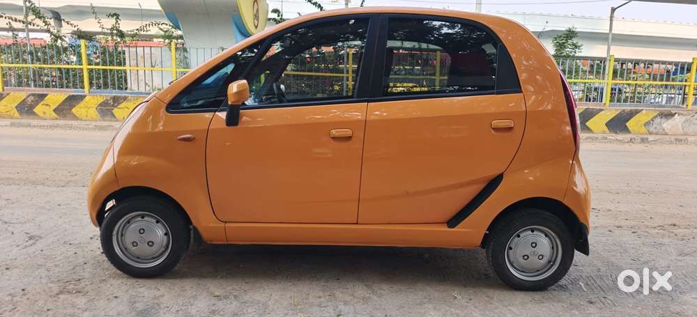 Tata Nano Xe, 2012, Petrol