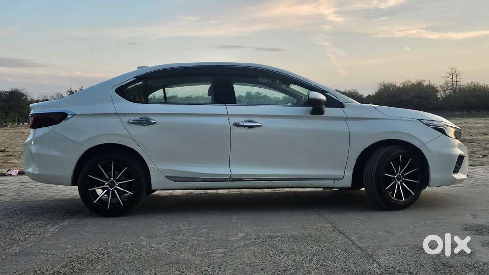 Honda City V Mt Exclusive, 2022, Petrol
