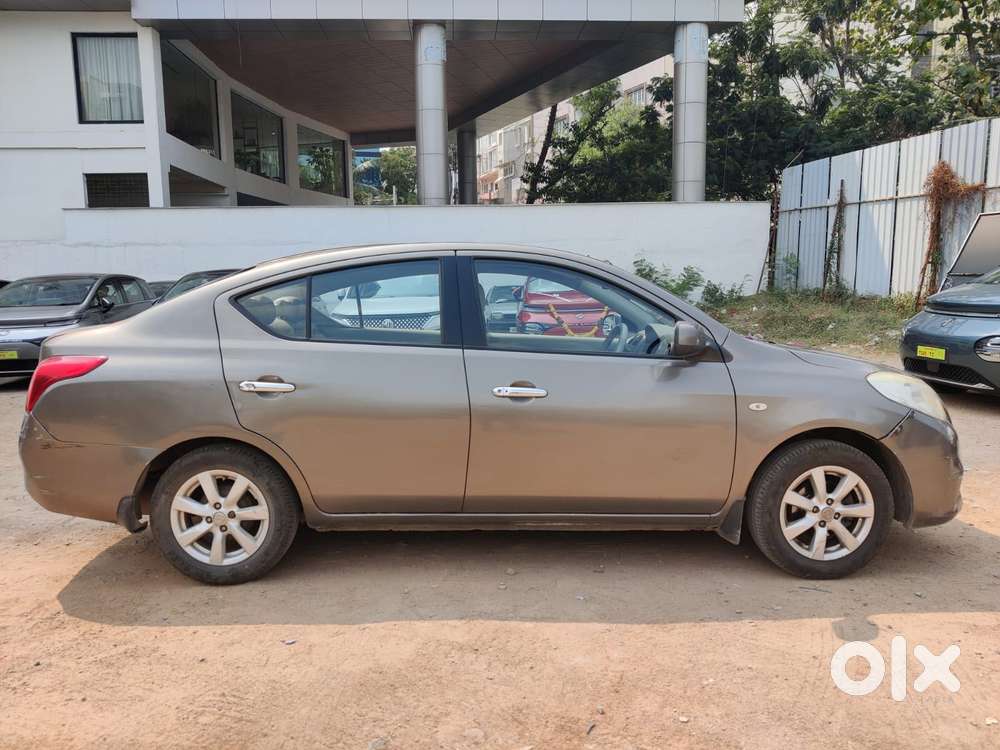 Nissan Sunny At, 2012, Diesel