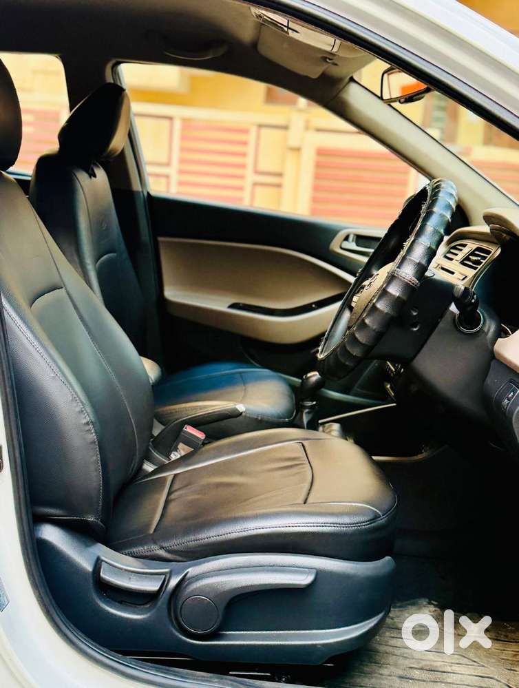 Hyundai Elite i20 Sportz (O) 1.2, 2015, Petrol