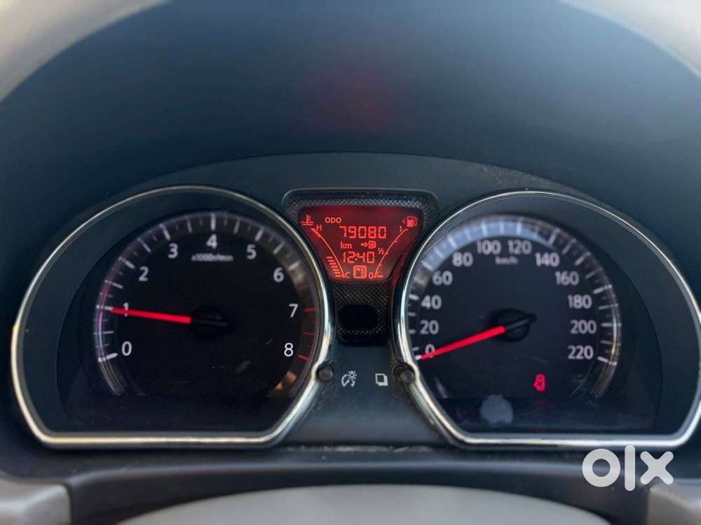 Nissan Sunny Xv, 2014, Petrol