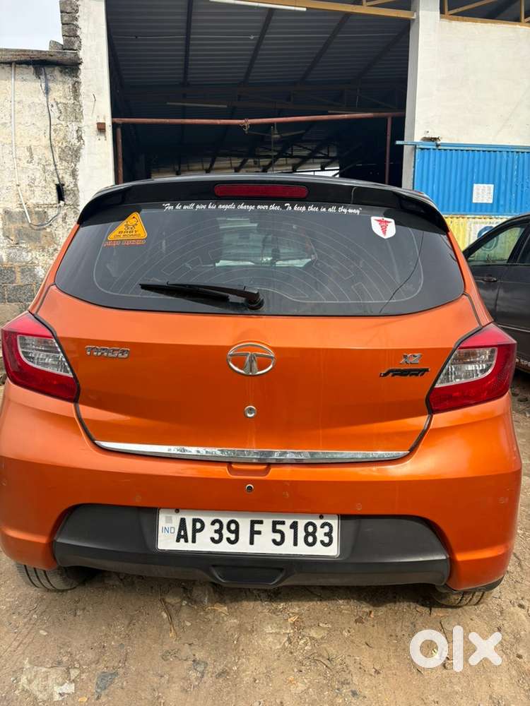 Tata Tiago Petrol 2019