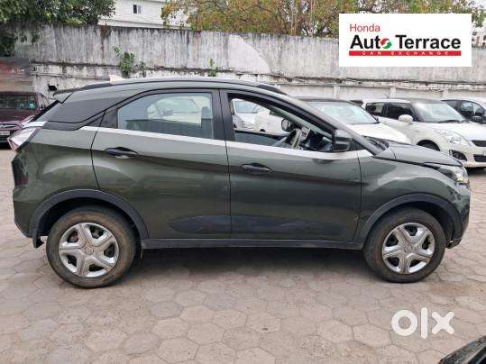 Tata Nexon Amt 1.2 Revotron Xma, 2021, Petrol