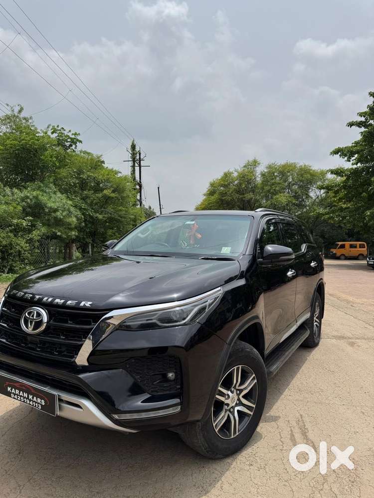 Toyota Fortuner [2021-ongoing] 2.8 2wd Diesel Mt, 2023, Diesel