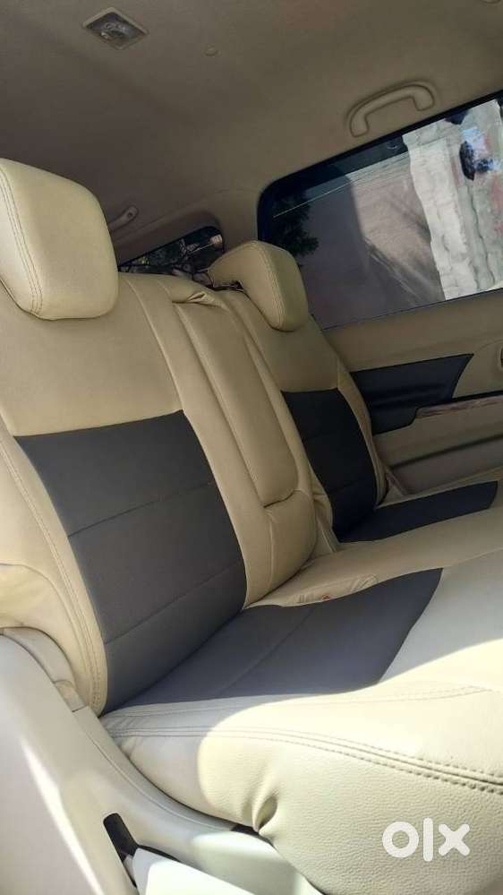 Maruti Suzuki Ertiga Zxi At, 2019, Petrol