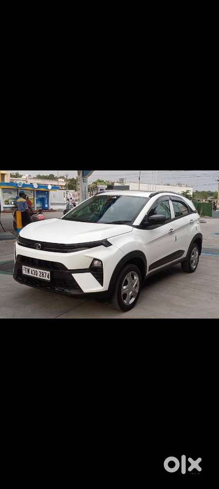 Tata Nexon 1.2 Revotron Xm Plus (s), 2024, Petrol