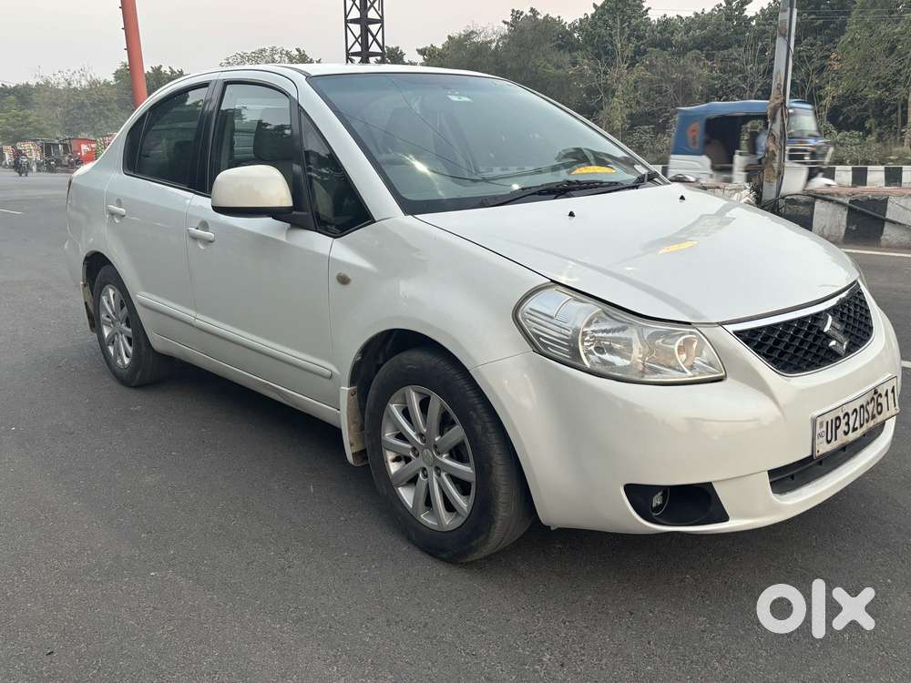Maruti Suzuki Sx4 Vxi Bsiv, 2011, Petrol