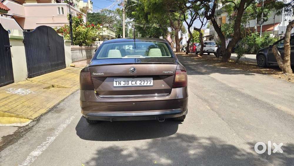 Skoda Rapid 1.0 Style At, 2020, Petrol