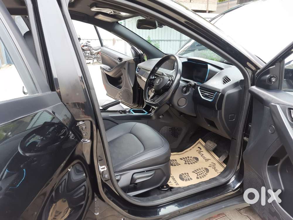 Tata Nexon Ev Xz Plus Lux Dark Edition, 2022, Electric