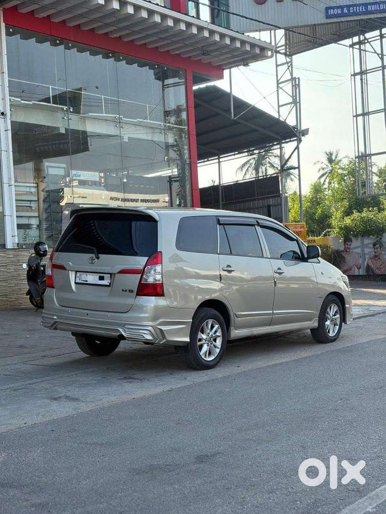 Toyota Innova 2.5 G (diesel) 7 Seater, 2015, Diesel