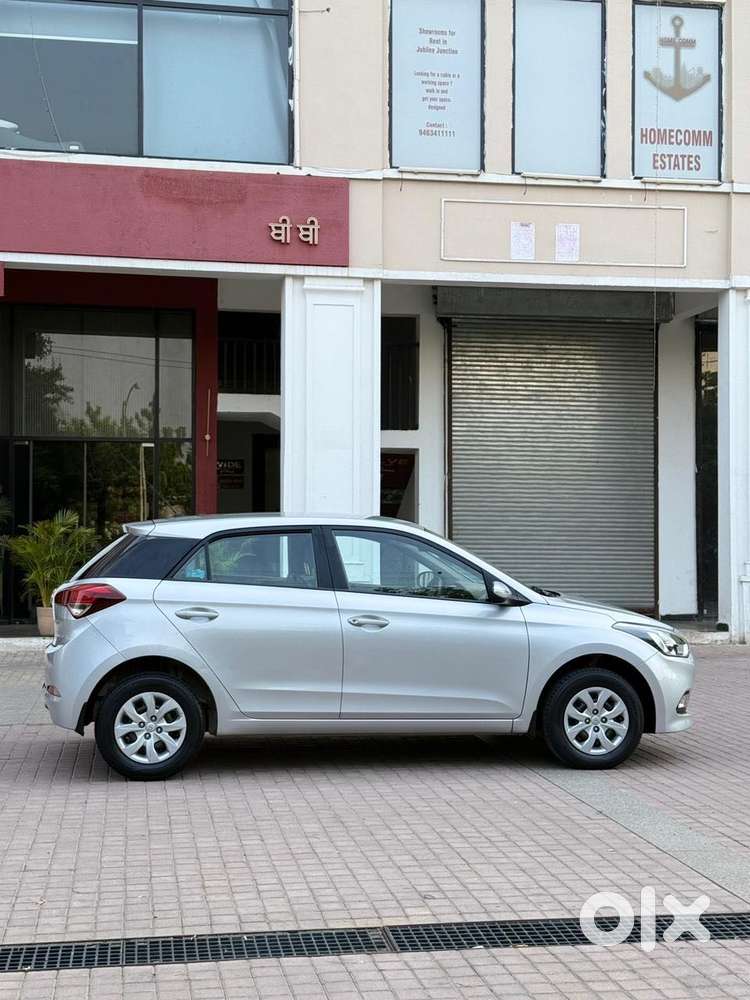 Hyundai I20 Sportz 1.2 Bs-iv, 2017, Petrol