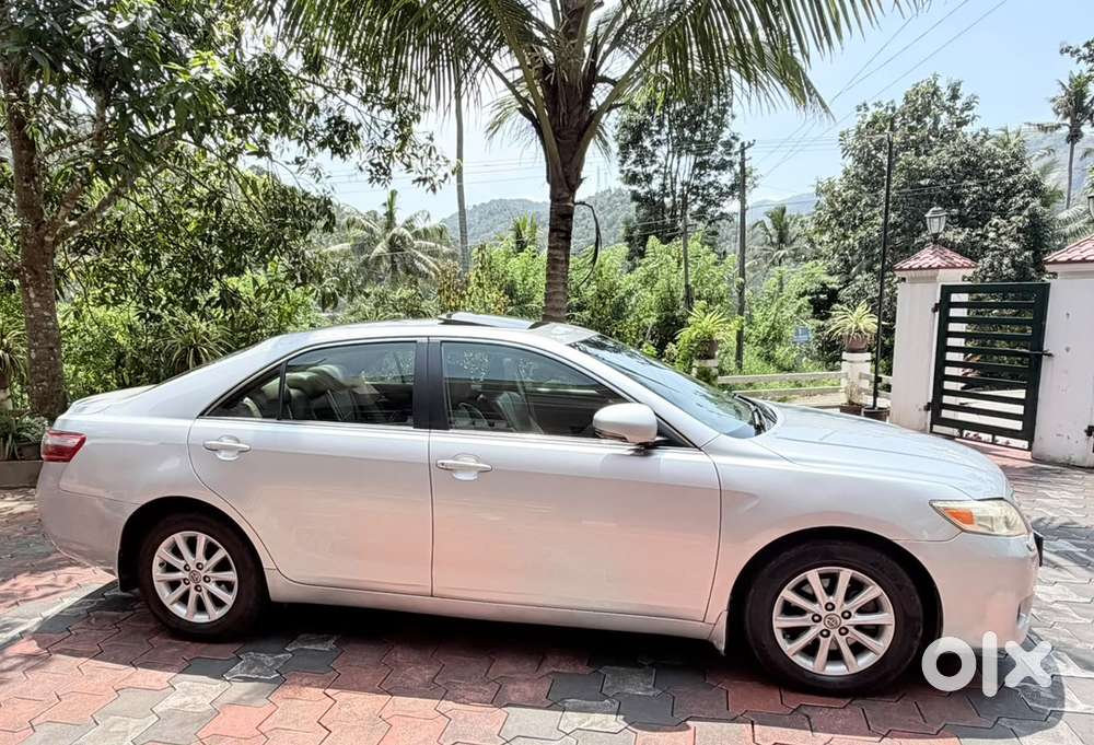 Toyota Camry Petrol Automatic 2010