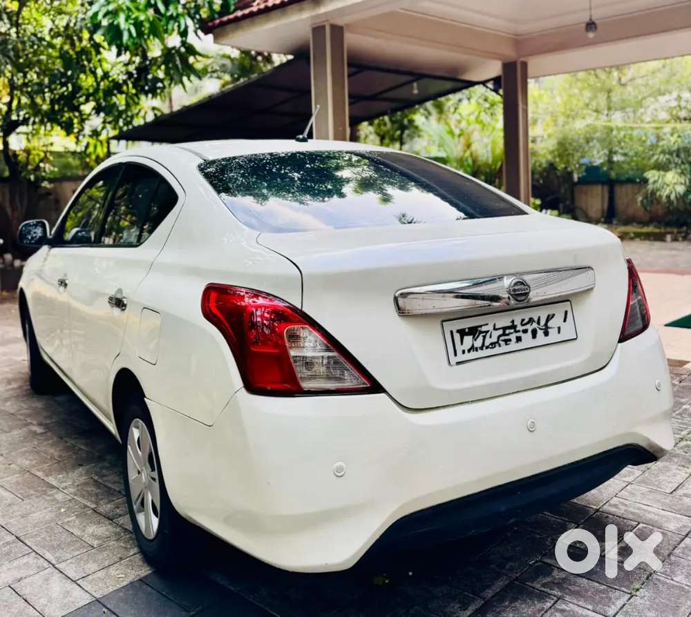 Nissan Sunny 2020 Diesel 93000 Km Driven