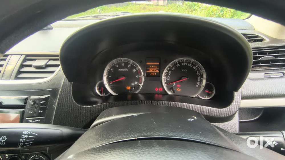 Maruti Suzuki New-gen Swift 2016 Well Maintained..top Condition