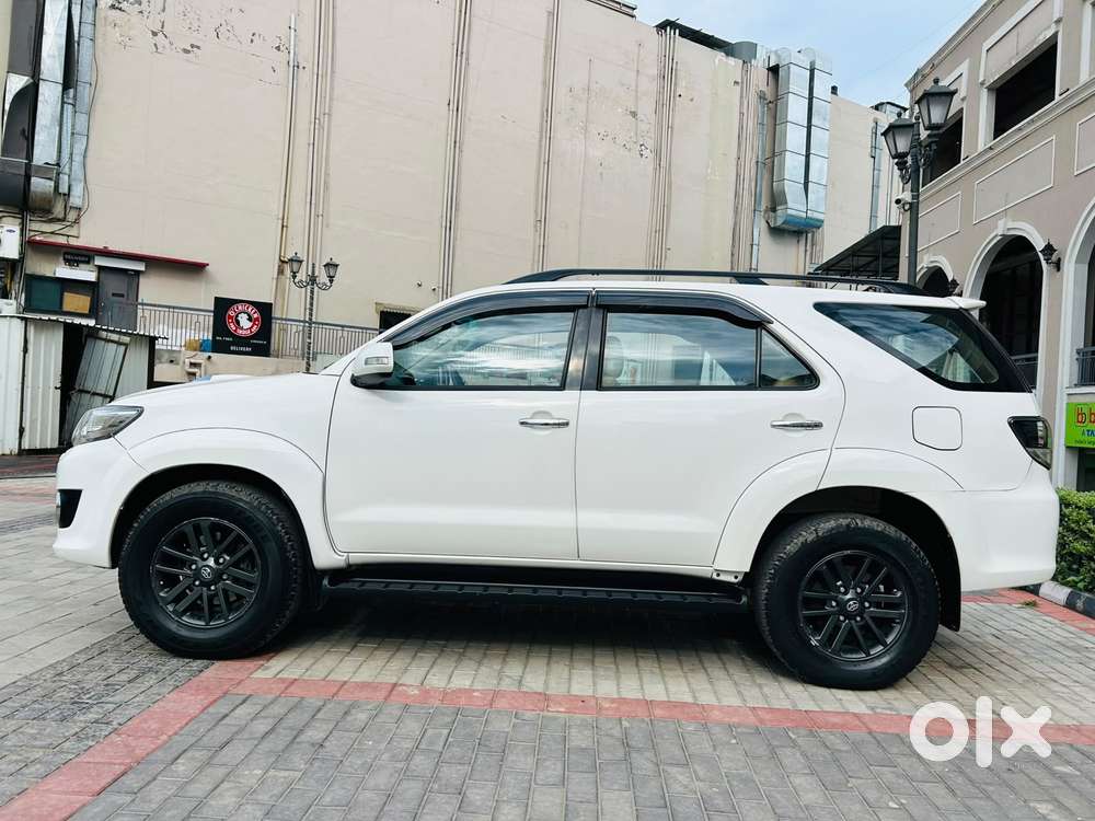 Toyota Fortuner 3.0 4x2 Automatic, 2016