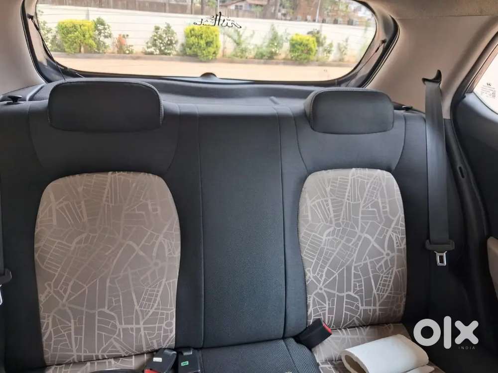 Hyundai Grand I10 2016 Petrol 34000 Km Driven