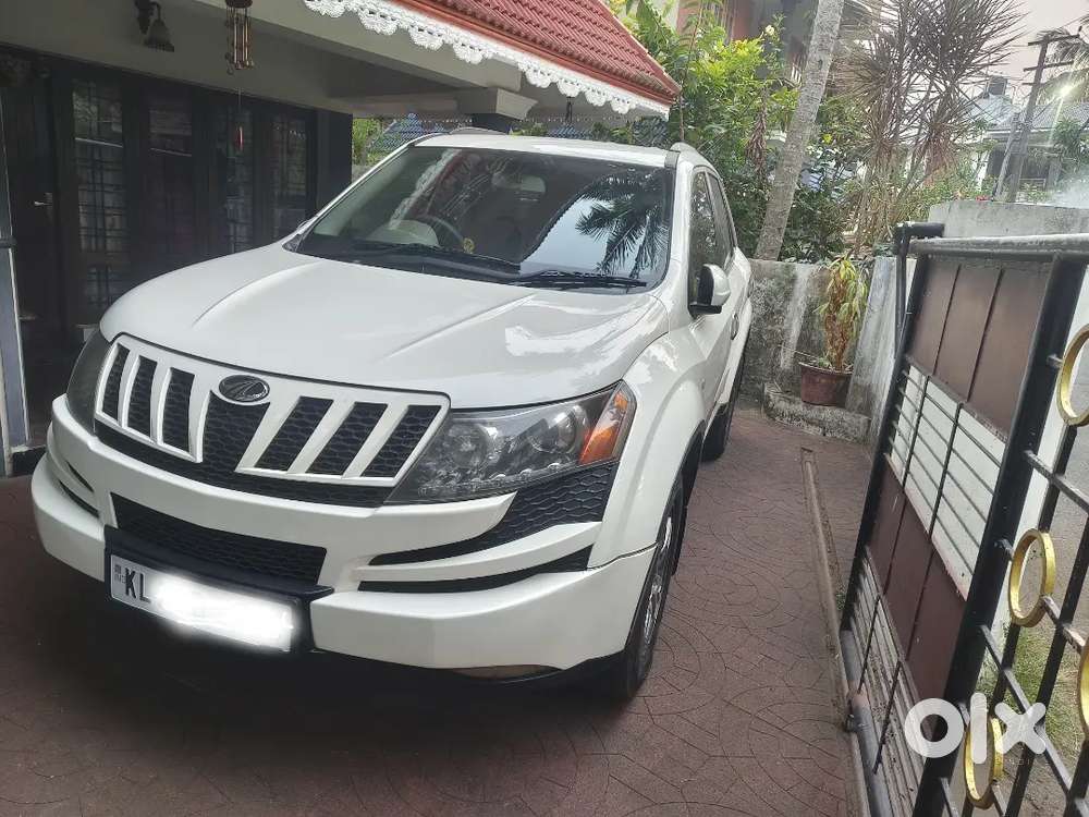 Mahindra Xuv500 W8 2013