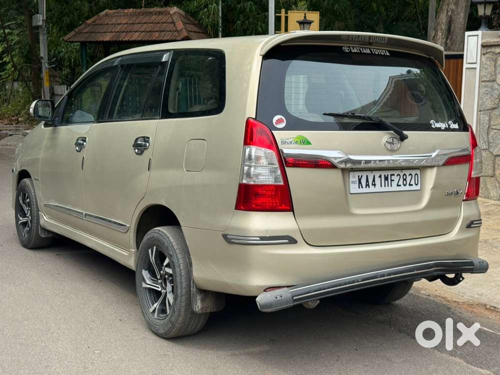 Toyota Innova 2.5 Vx 7s 2014 Model 2nd Owner In Pristine Condition!