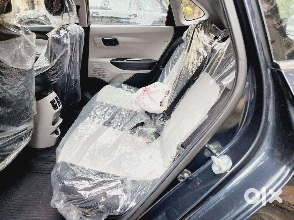 Hyundai New I20 1.2 Asta (o) Mt, 2023, Petrol