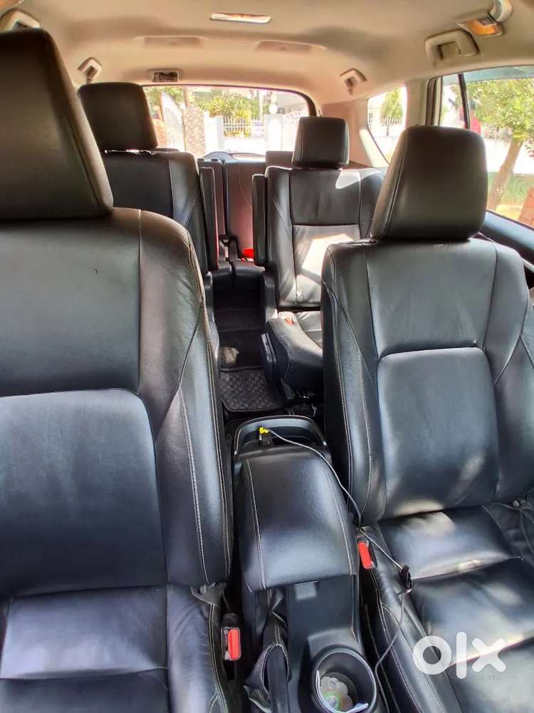 Toyota Innova Crysta 2016 Diesel 113000 Km Driven