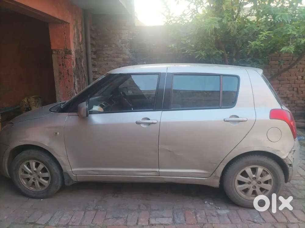 Maruti Suzuki Swift 2011 Petrol 79000 Km Driven