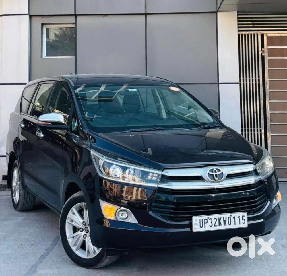 Innova Crysta Z Variunt Top Model