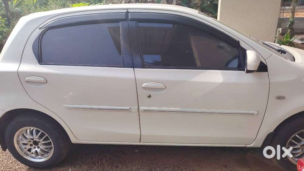 Toyota Etios Liva 2013 Diesel Car