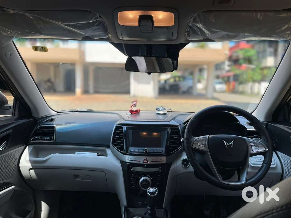 Mahindra Car With Kms 2024