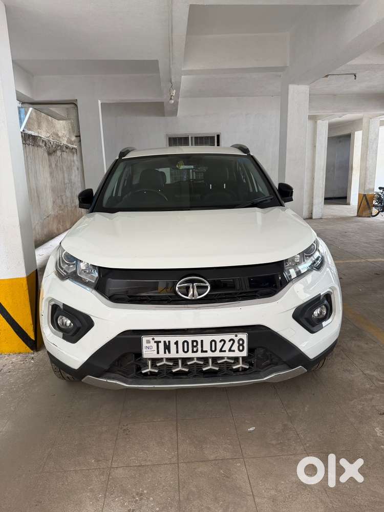Tata Nexon 2020 Xz+ Petrol Manual  22500 Kms