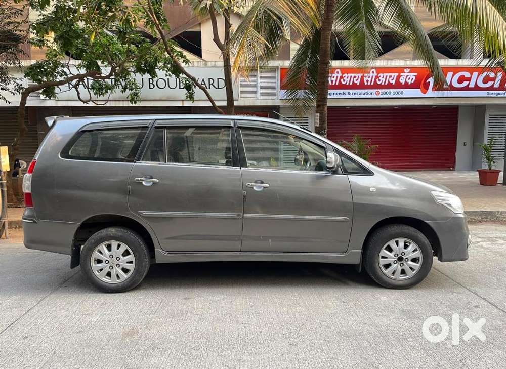 Toyota Innova 2.5 Vx 7 Str Bs-iii, 2012, Diesel