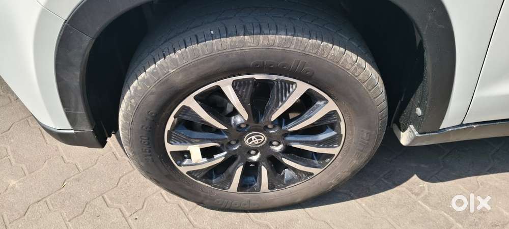 Toyota Urban Cruiser Cruiser Premium, 2021, Petrol