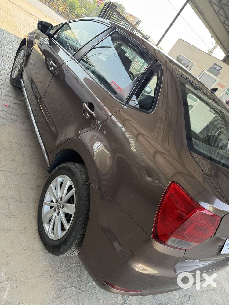 Volkswagen Ameo 1.5 Tdi Highline Plus At, 2016, Diesel