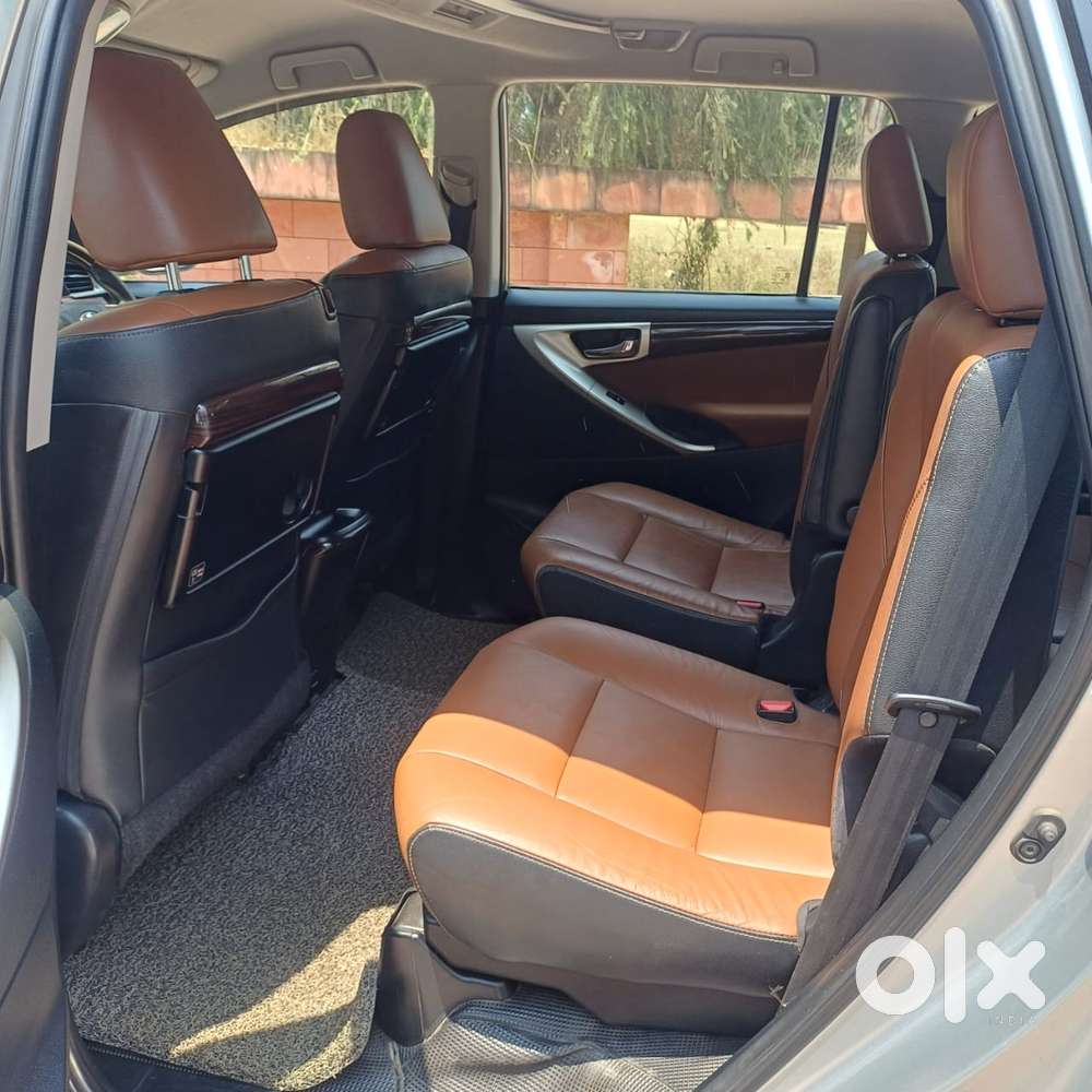 Toyota Innova Crysta 2.5z, 2016, Diesel