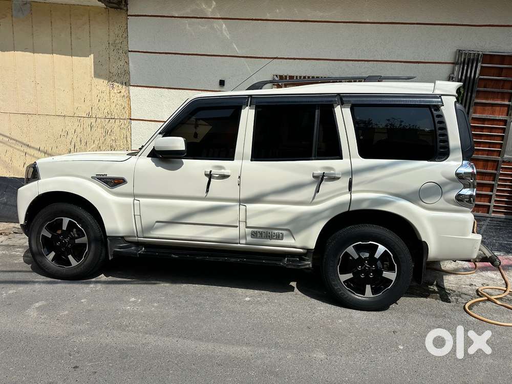 Mahindra Scorpio Diesel 2017