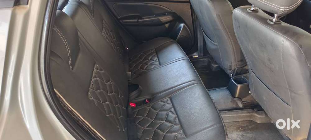 Maruti Suzuki Swift Vxi December 2020