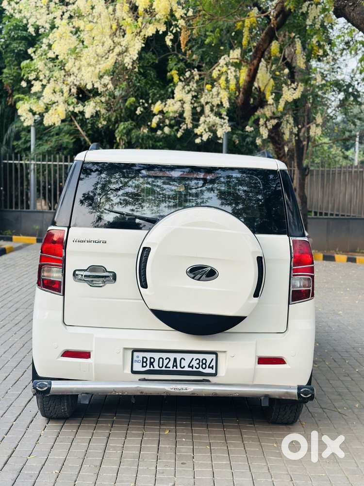 Mahindra Xuv300 W8 Diesel, 2016