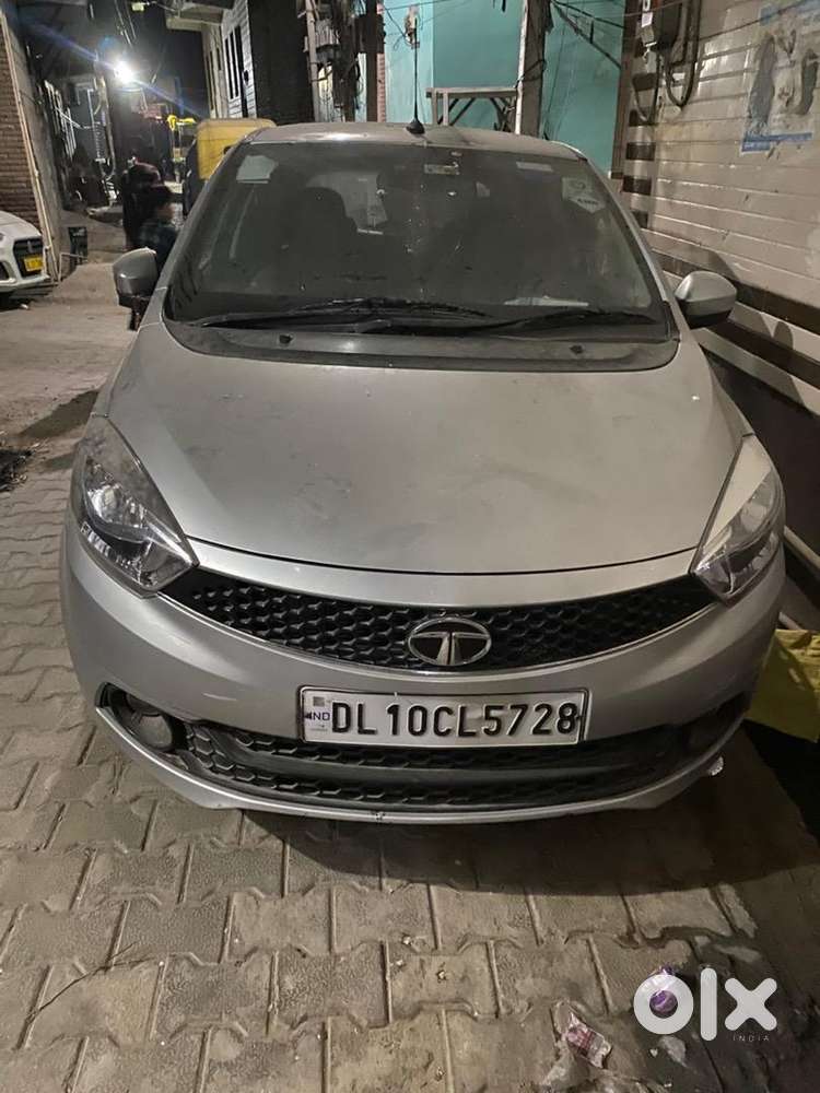 Condition Is New Only Only Few Scratches On Car And Bumper