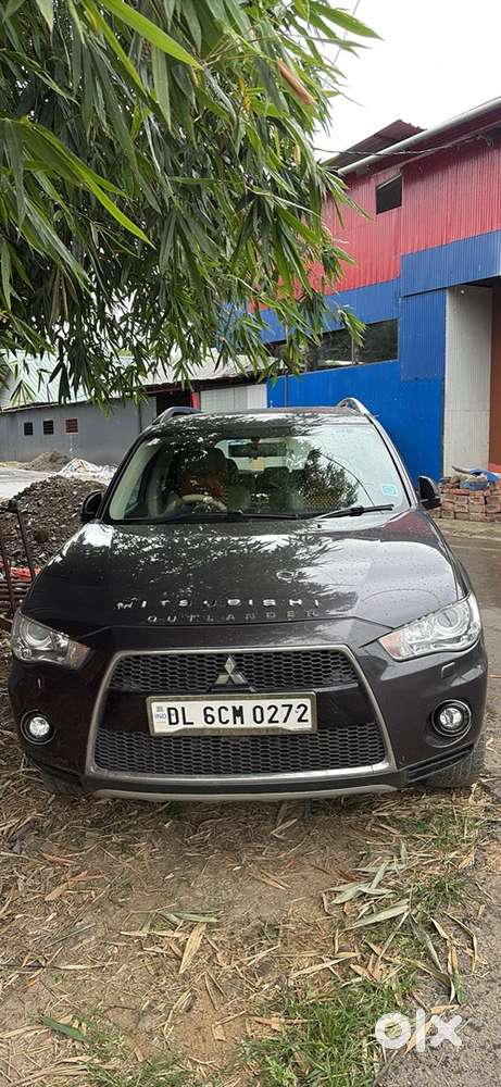 Mitsubishi Outlander 2011 Petrol Good Condition