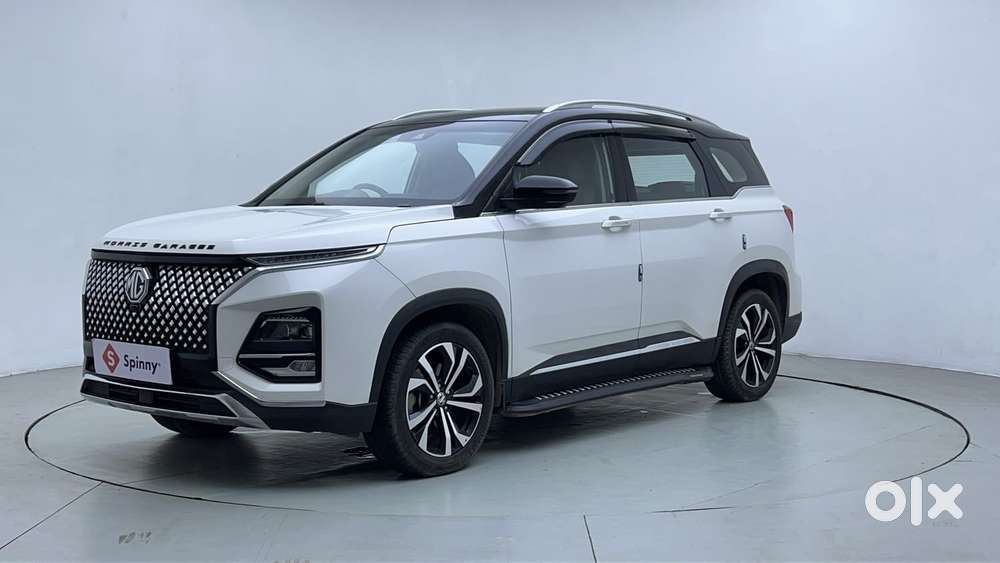 Mg Hector Plus Savvy Pro 1.5 Turbo Petrol Cvt 7 Str Dual Tone, 2023,..