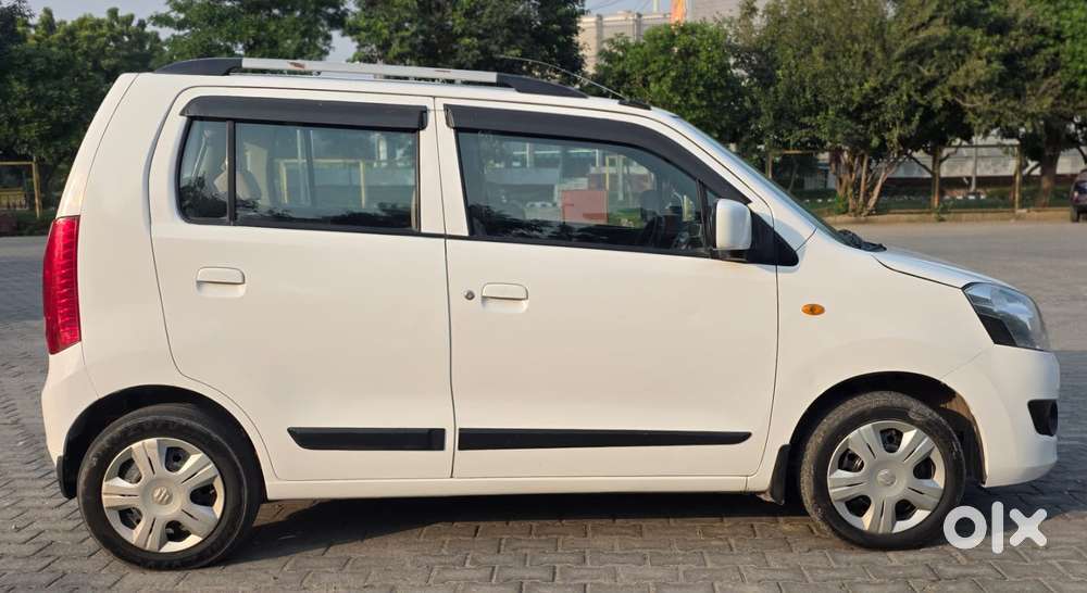 Maruti Suzuki Wagon R Vxi, 2018, Petrol