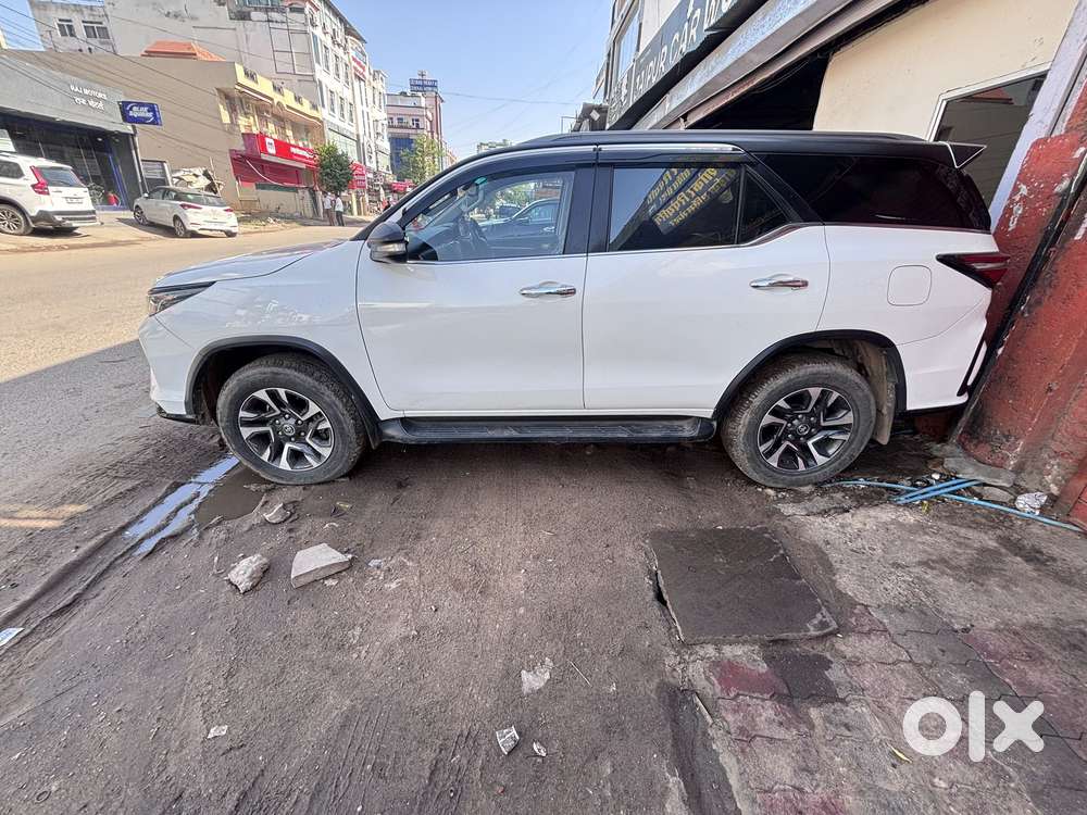 Toyota Fortuner Legender 4x2 At 2.8, 2022, Diesel