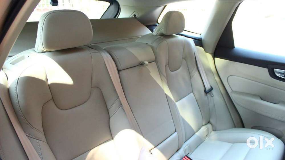 Volvo Xc60 Inscription, 2025, Petrol