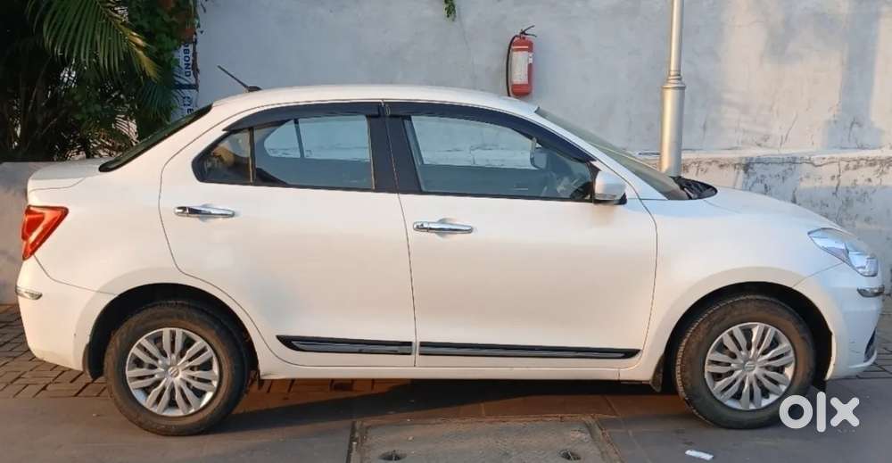 Maruti Suzuki Swift Dzire Vxi, 2021, Petrol